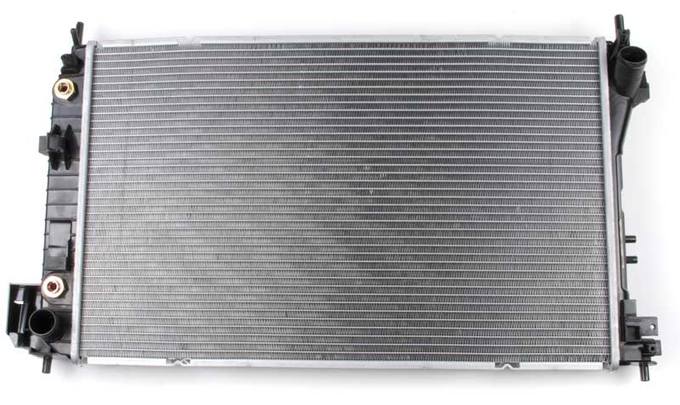 SAAB Radiator (Auto Trans) 32021784 - Nissens 63023A